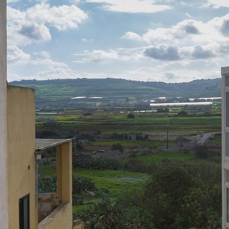 North Side Apartment 1 L-Imgarr Ngoại thất bức ảnh