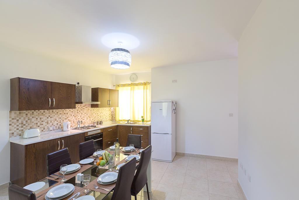 North Side Apartment 1 L-Imgarr Ngoại thất bức ảnh