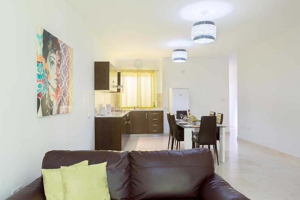 North Side Apartment 1 L-Imgarr Ngoại thất bức ảnh