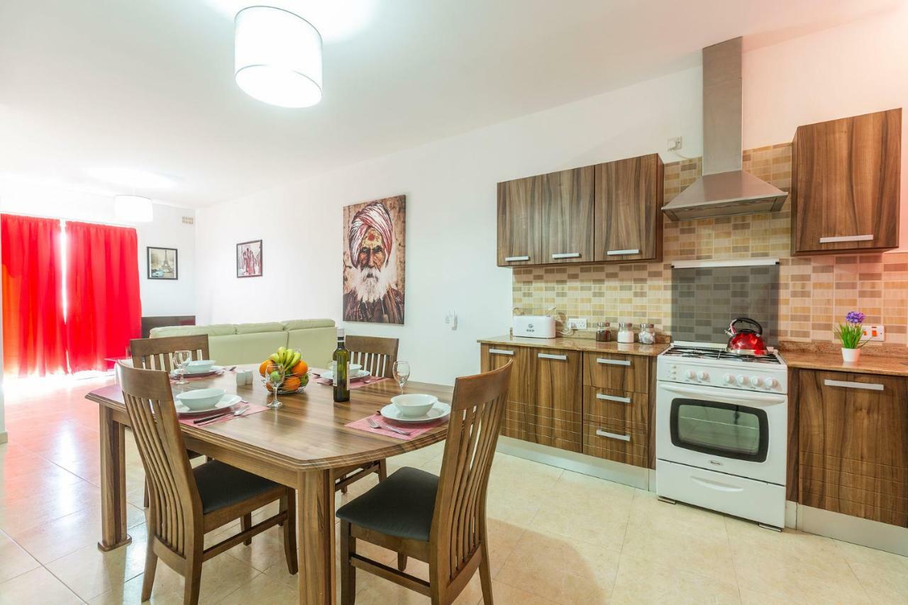 North Side Apartment 1 L-Imgarr Ngoại thất bức ảnh